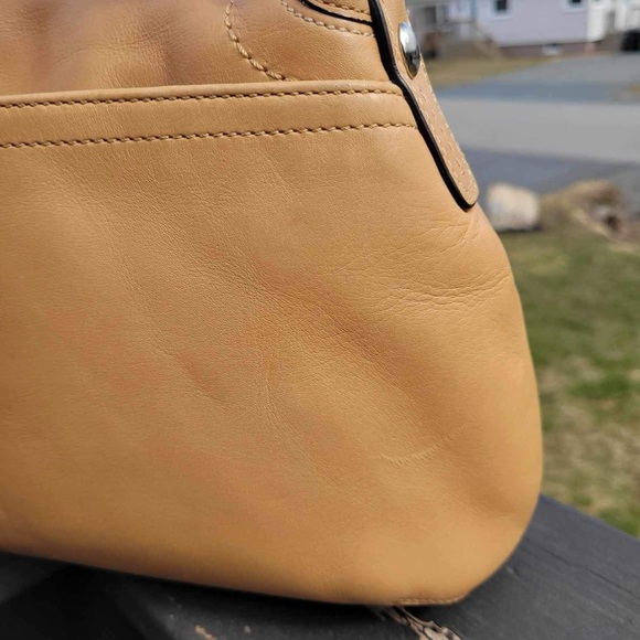 Coach Soho Pleated handbag - Picture 4 of 9